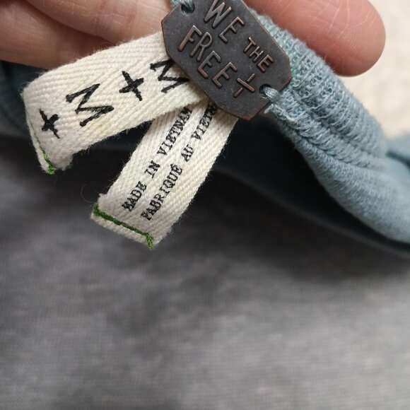 Free People We The Free Friday Feeling Tee Raglan Top Size M - Picture 9 of 10